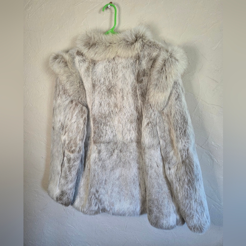 Split End Ltd. Rabbit Fur Fully Lined Jacket Size… - image 3